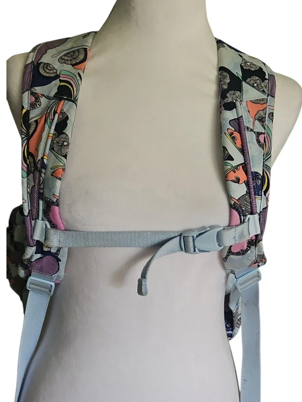 Vera Bradley Quilted "Butterfly By" Print Campus Backpack - Picture 4 of 7